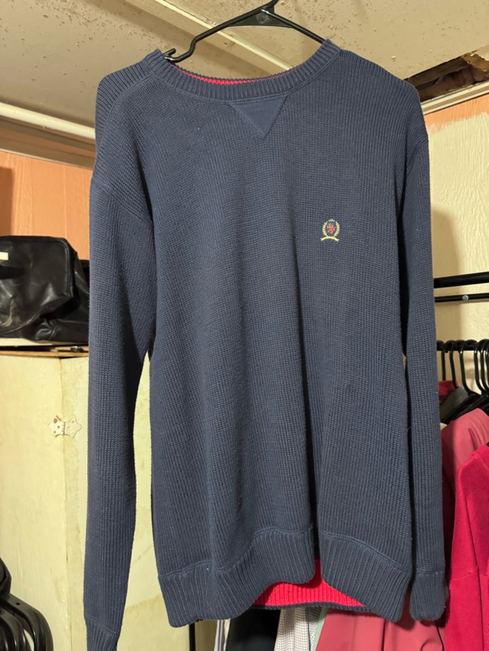 Tommy Hilfiger Sweater Mens Small Navy Knit Crewneck Crest Logo Cotton vintage